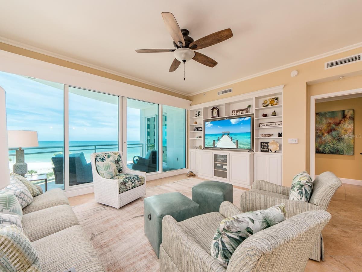 1590 GULF BOULEVARD — photo 13 of 89