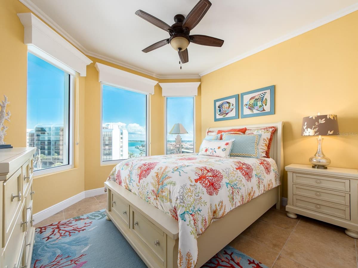 1590 GULF BOULEVARD — photo 51 of 89