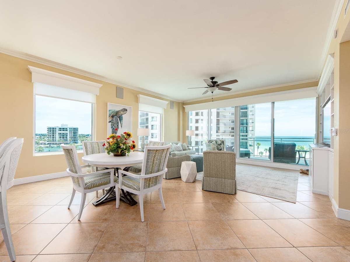 1590 GULF BOULEVARD — photo 11 of 89