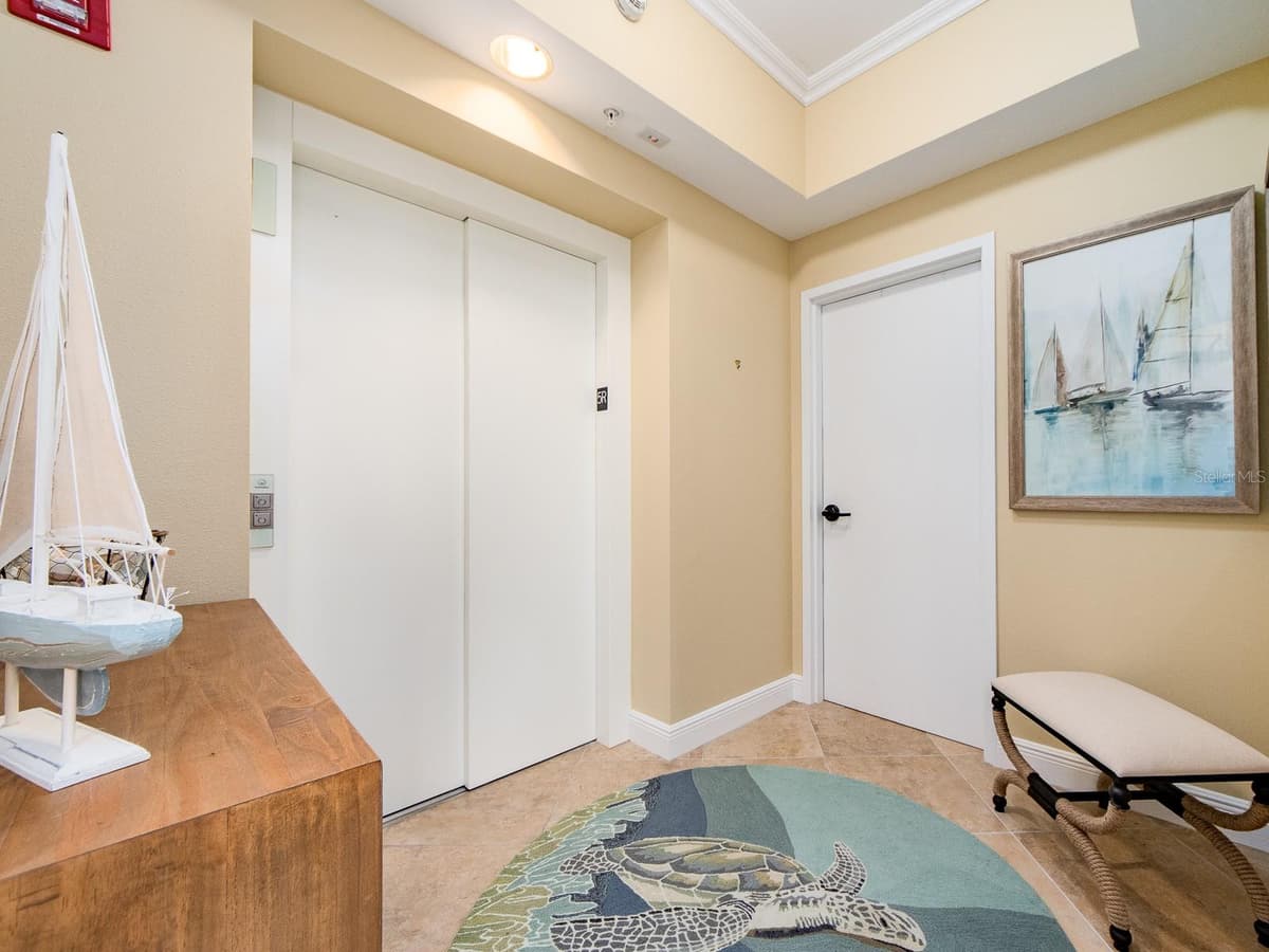 1590 GULF BOULEVARD — photo 5 of 89