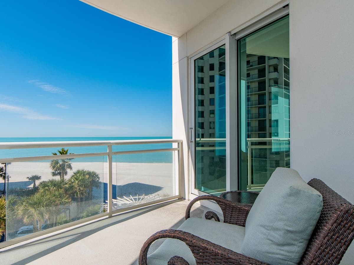 1590 GULF BOULEVARD — photo 42 of 89
