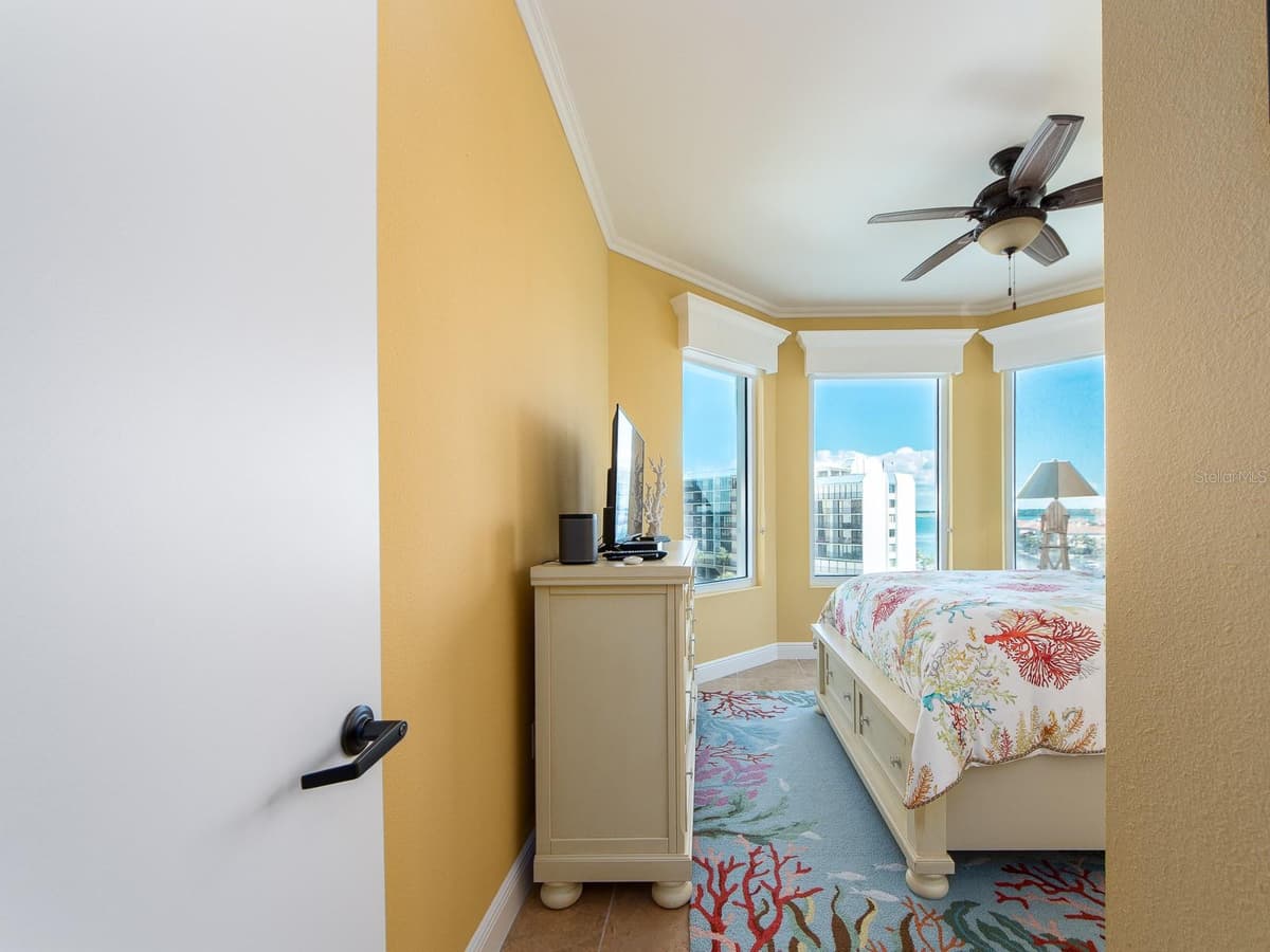 1590 GULF BOULEVARD — photo 50 of 89