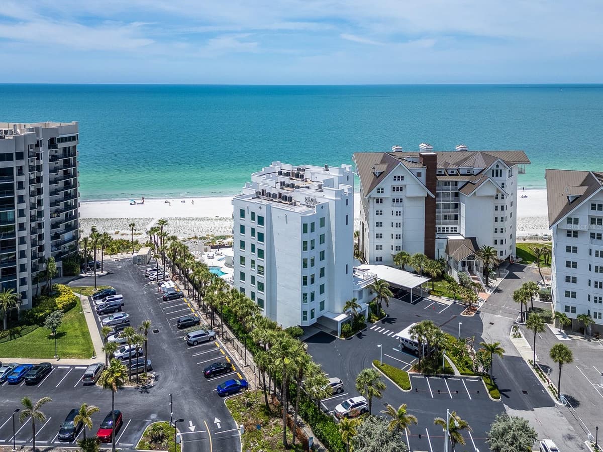 1590 GULF BOULEVARD — photo 88 of 89
