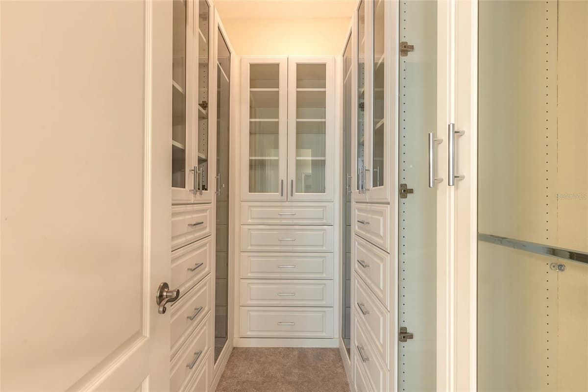 20 PROMENADE AT LIONSPAW — photo 57 of 78
