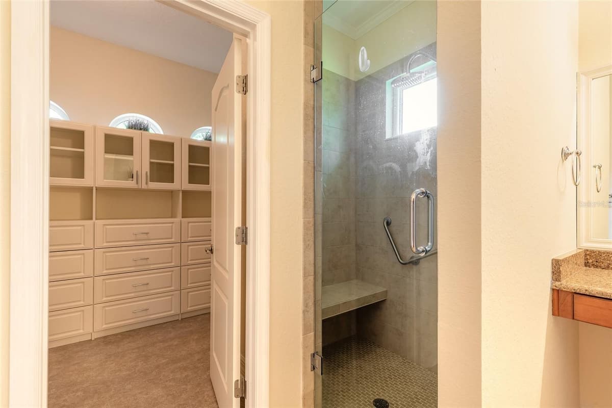 20 PROMENADE AT LIONSPAW — photo 59 of 78