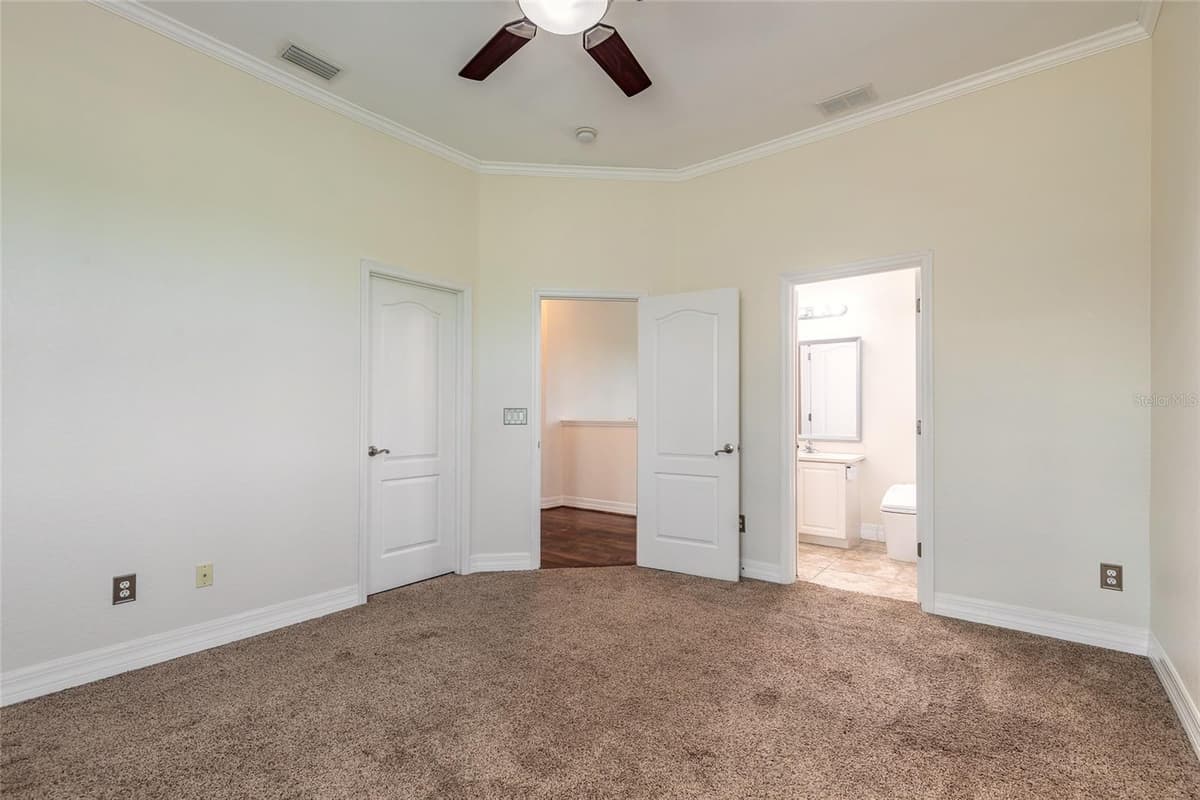 20 PROMENADE AT LIONSPAW — photo 38 of 78