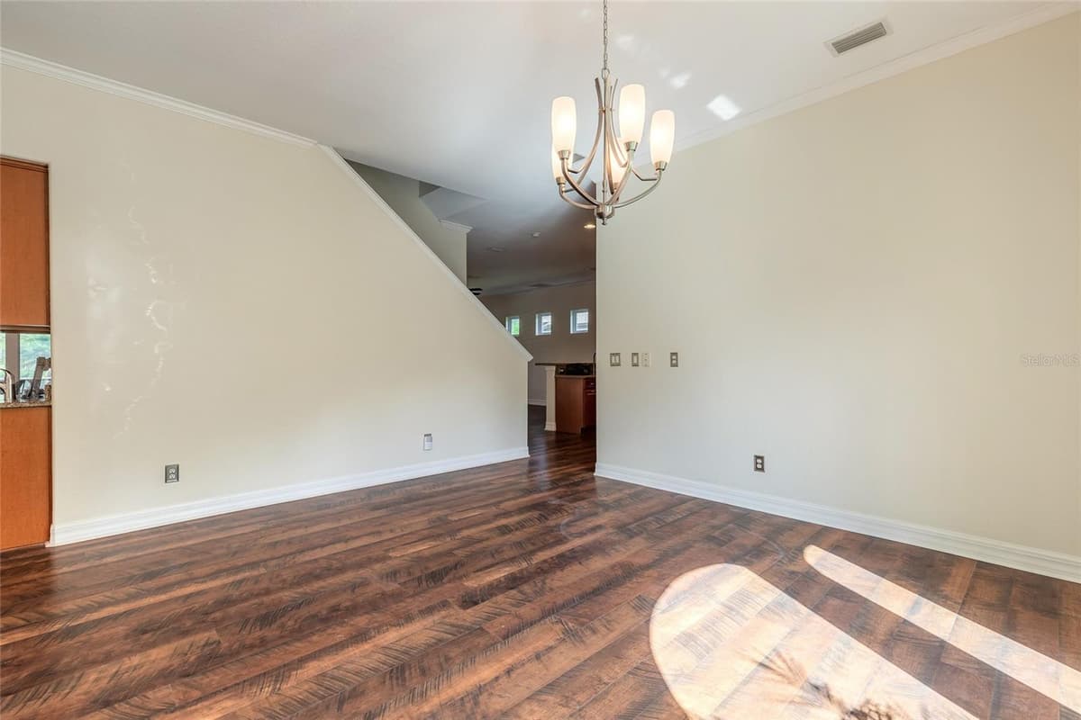 20 PROMENADE AT LIONSPAW — photo 26 of 78
