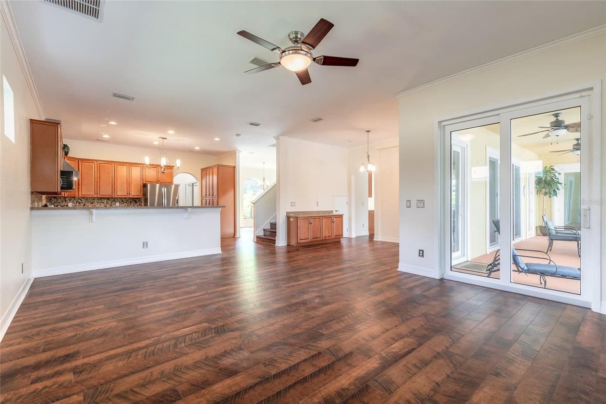 20 PROMENADE AT LIONSPAW — photo 30 of 78