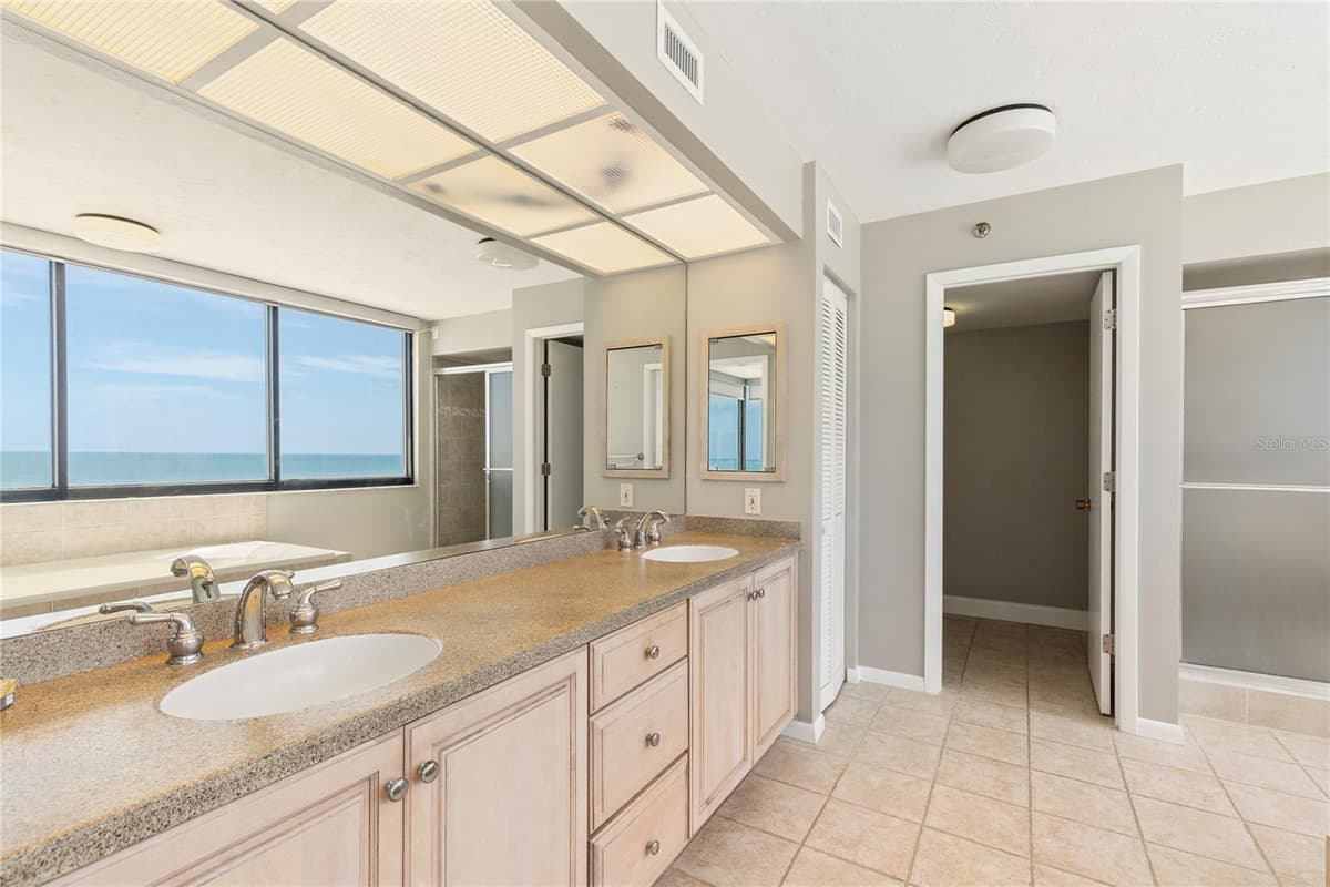 1600 GULF BOULEVARD — photo 31 of 68
