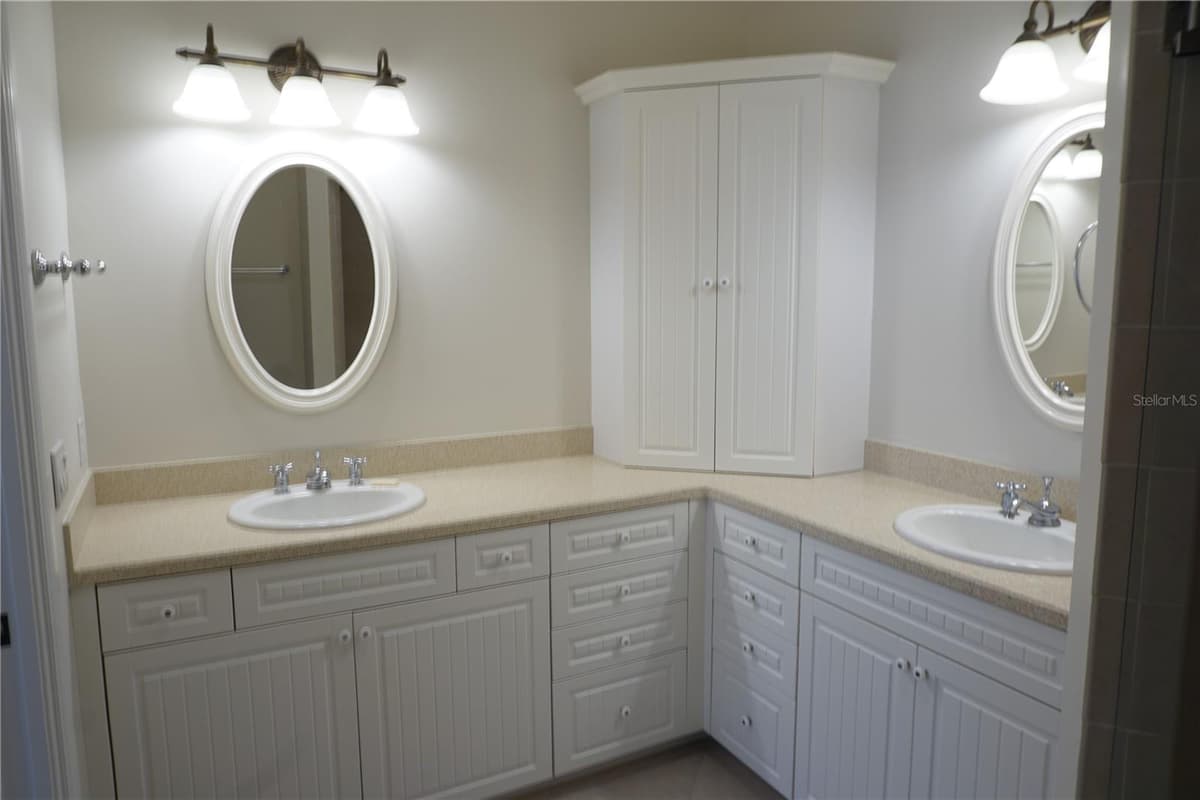 3216 PURPLE MARTIN DRIVE — photo 18 of 42