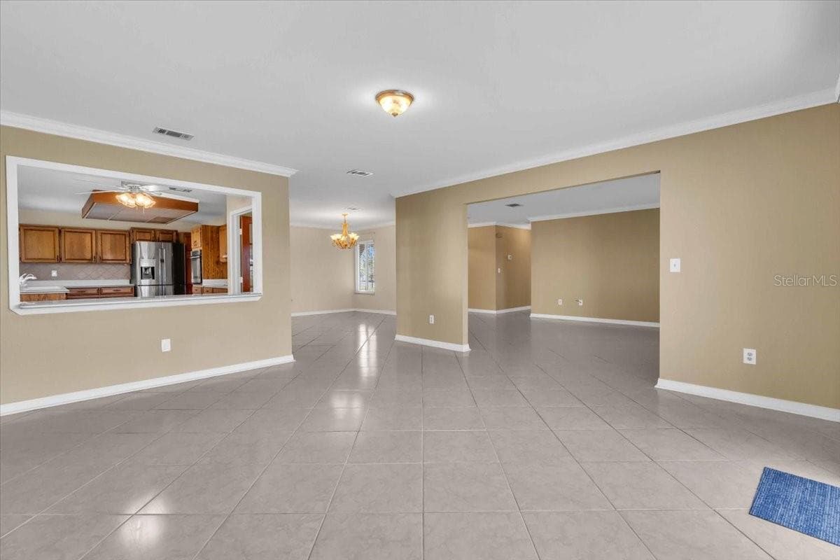 5061 RICHMOND TERRACE — photo 10 of 38