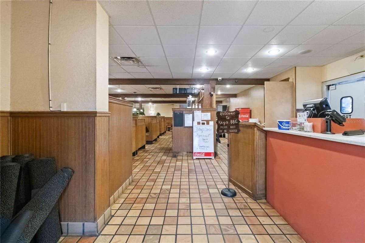 1552 KING STREET — photo 32 of 65