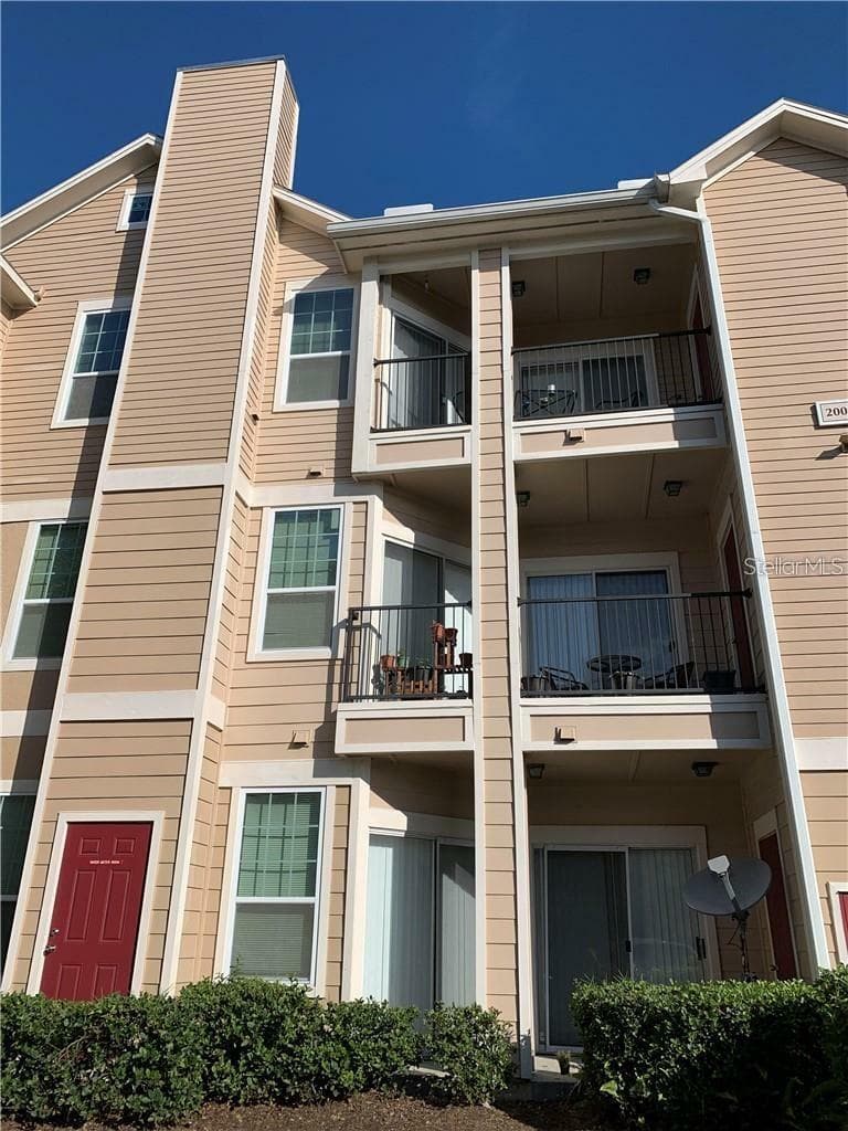 2000 ERVING CIRCLE — photo 1 of 3