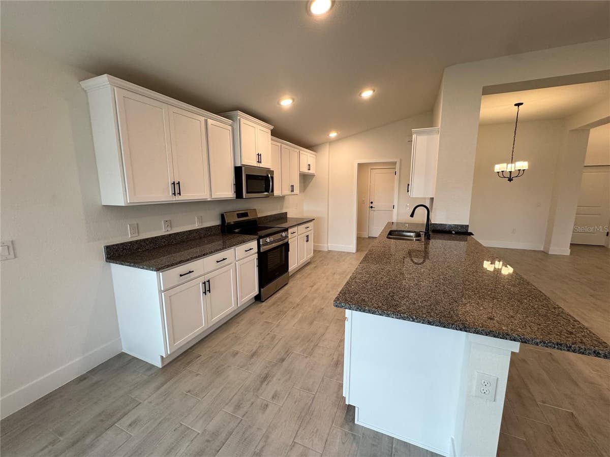 2659 AVERLAND LOOP — photo 7 of 13