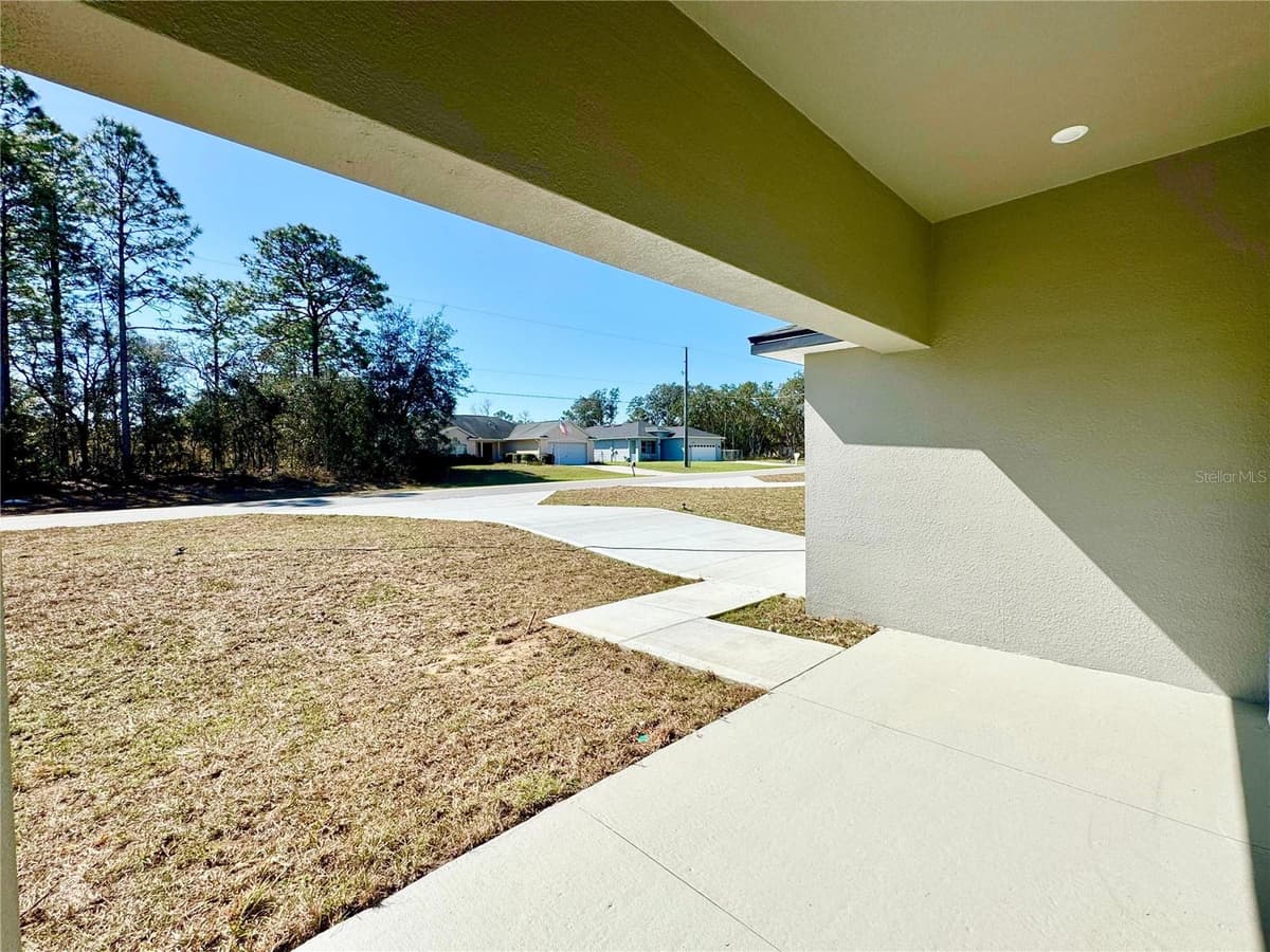 2085 HAMPSHIRE BOULEVARD — photo 5 of 25