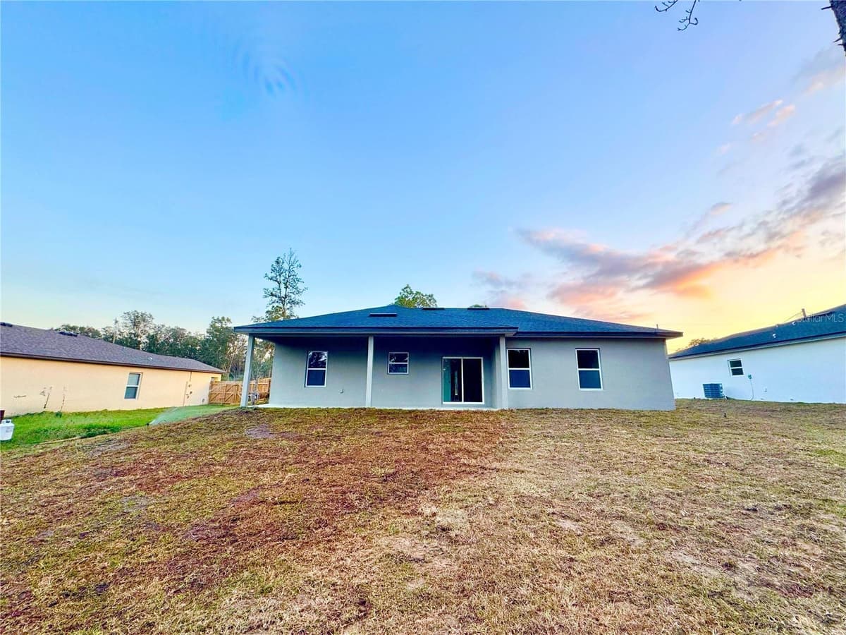 2085 HAMPSHIRE BOULEVARD — photo 10 of 25