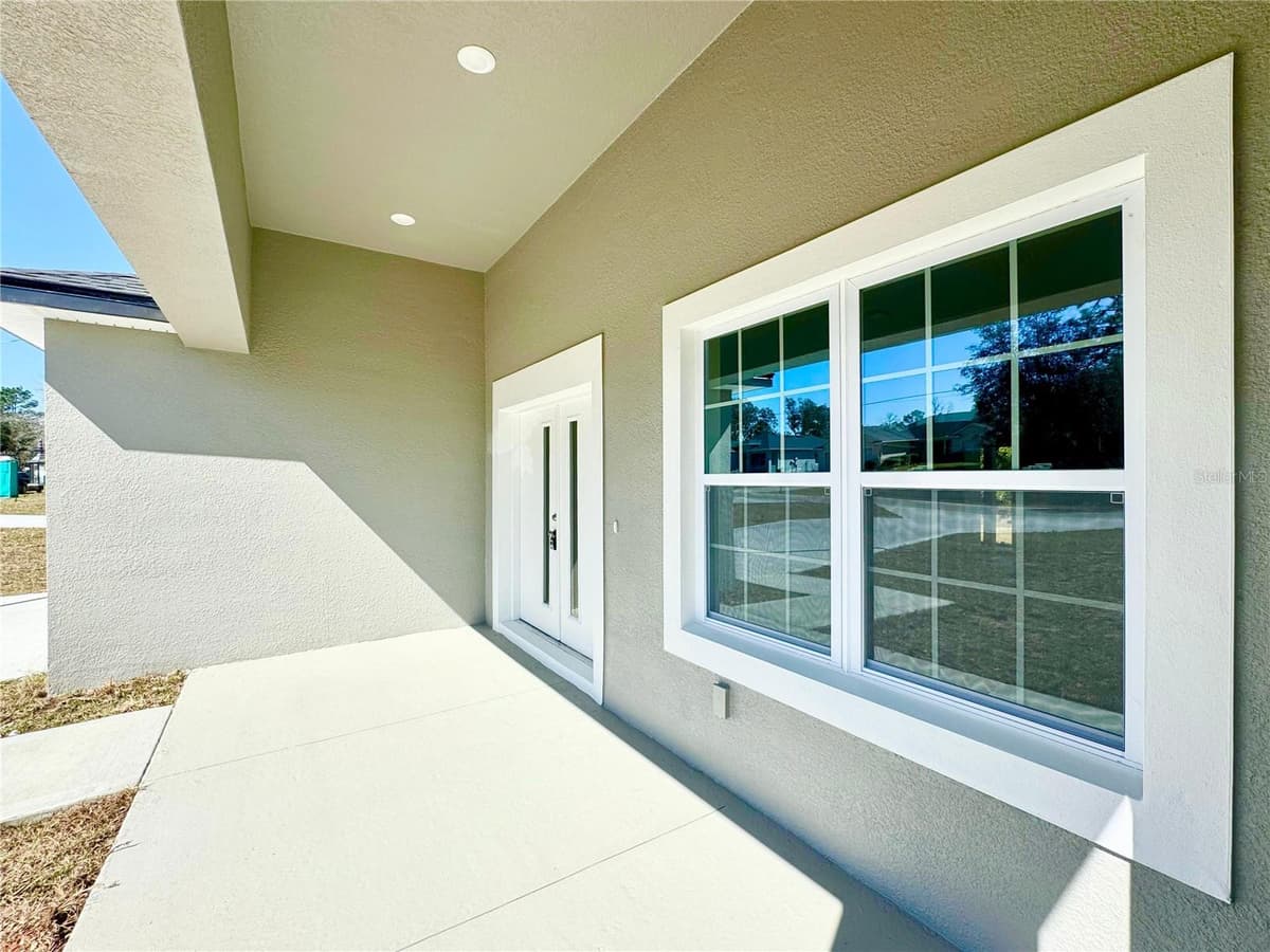 2085 HAMPSHIRE BOULEVARD — photo 6 of 25