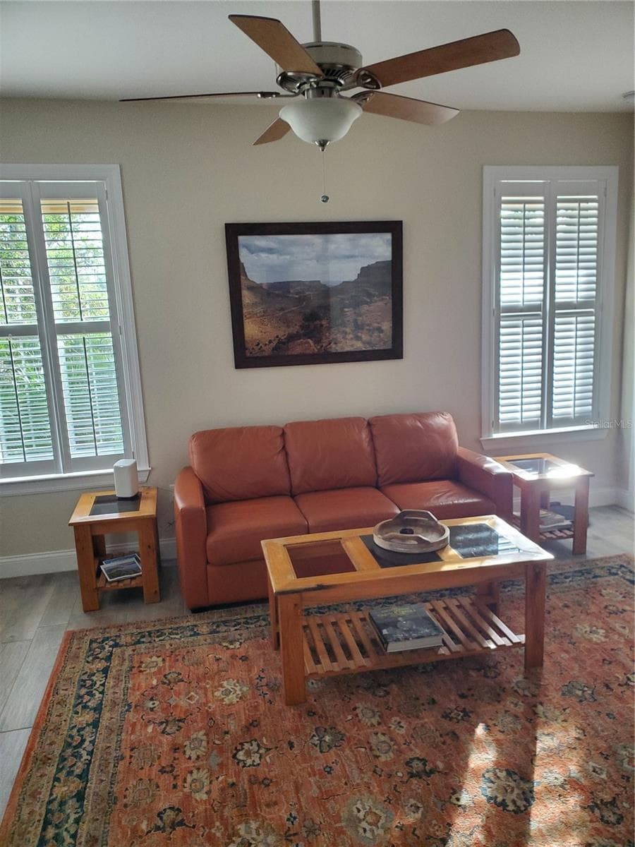 1115 GLADSTONE BOULEVARD — photo 34 of 53