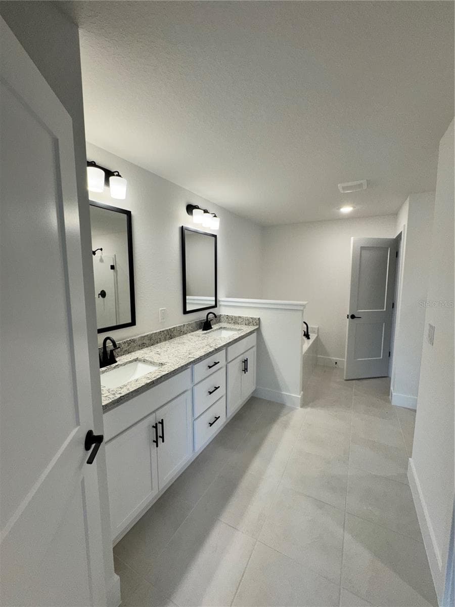 2675 AVERLAND LOOP — photo 8 of 12