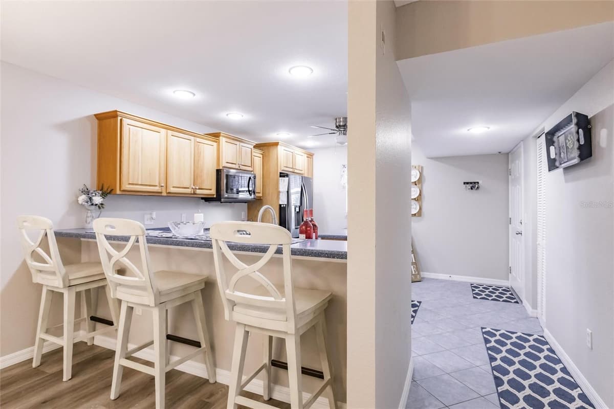 175 KINGS HIGHWAY — photo 11 of 46