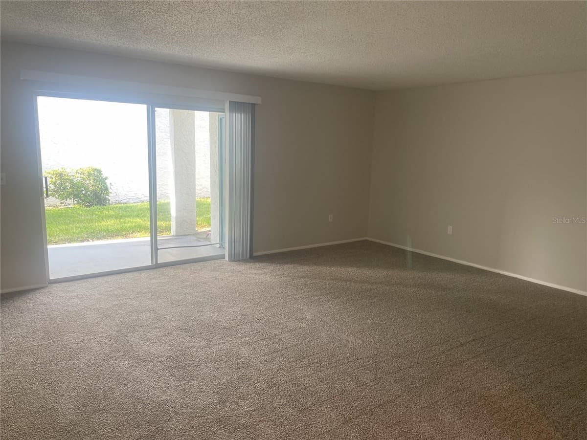 4419 SEMORAN BOULEVARD — photo 7 of 30