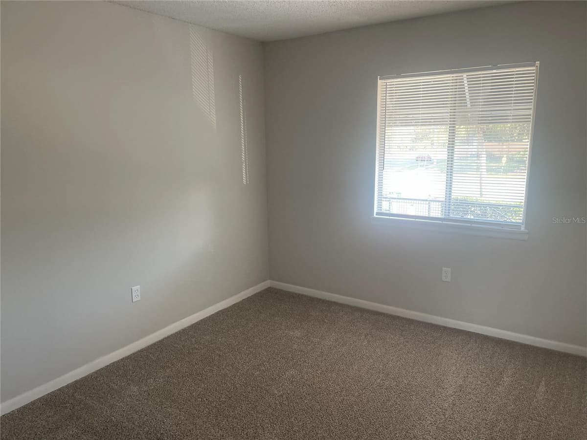 4419 SEMORAN BOULEVARD — photo 11 of 30