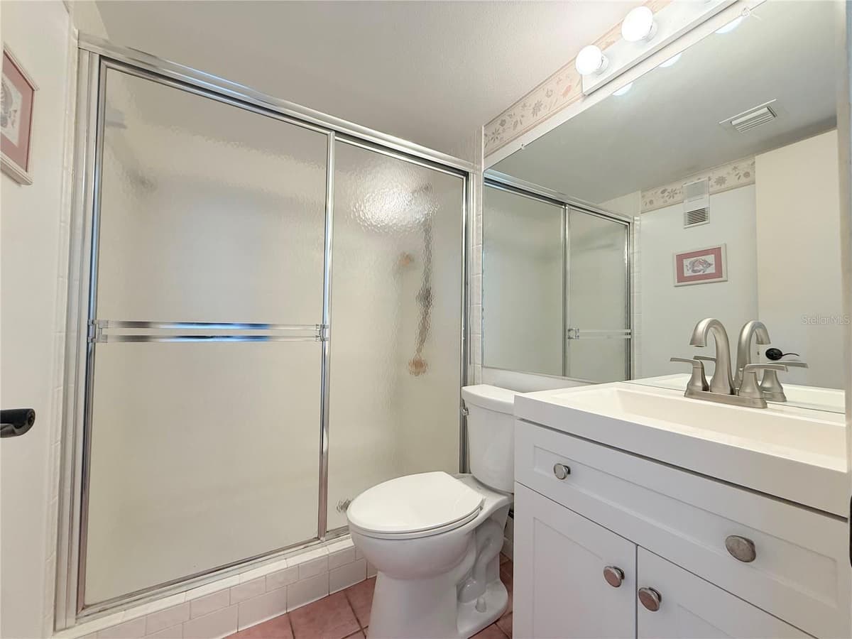 9000 COMMODORE DRIVE — photo 17 of 21