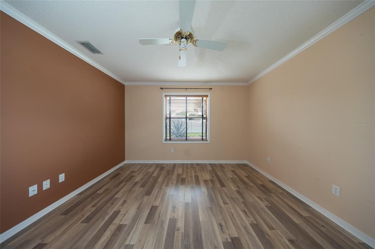 130 BAYSIDE DRIVE — photo 27 of 39