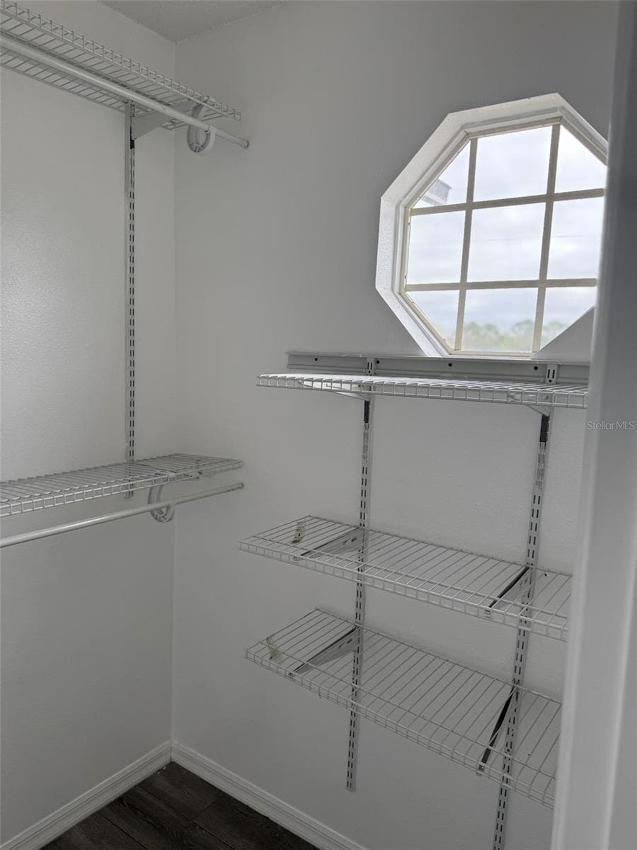 1117 CAMBOURNE DRIVE — photo 30 of 40