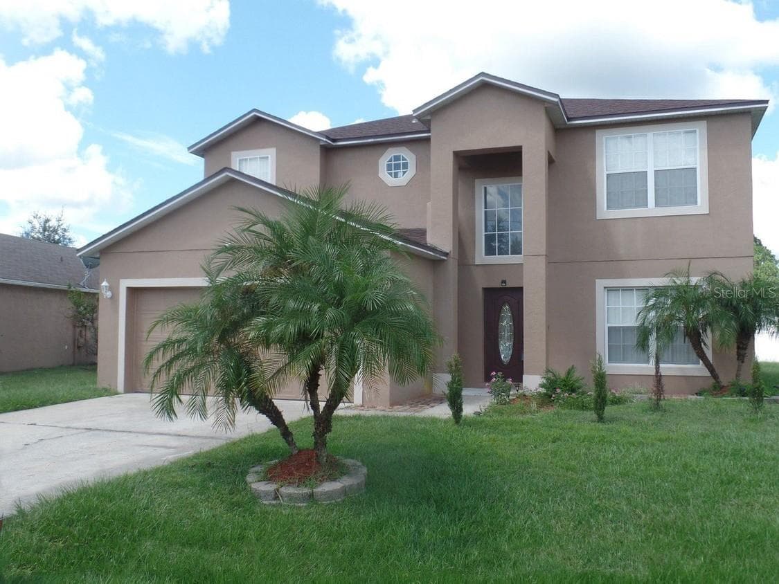 1117 CAMBOURNE DRIVE — photo 1 of 40