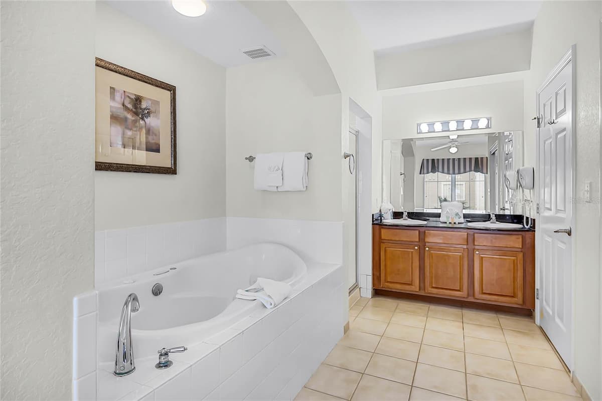 8100 POINCIANA BOULEVARD — photo 13 of 55
