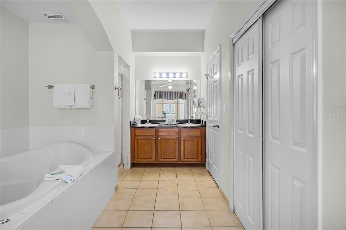 8100 POINCIANA BOULEVARD — photo 14 of 55