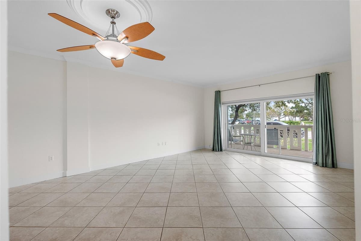 1200 SHORE DRIVE — photo 11 of 38