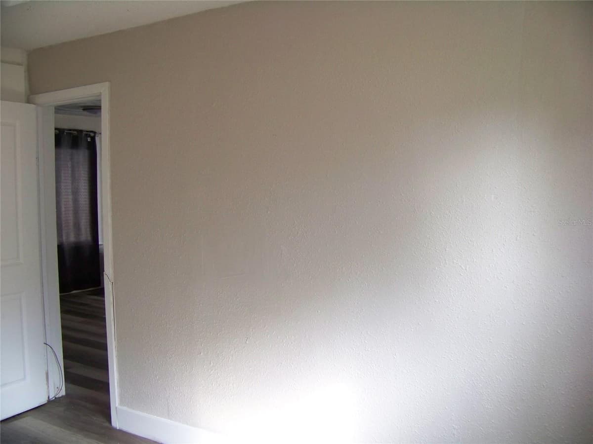 1554 TILLEY AVENUE — photo 11 of 18
