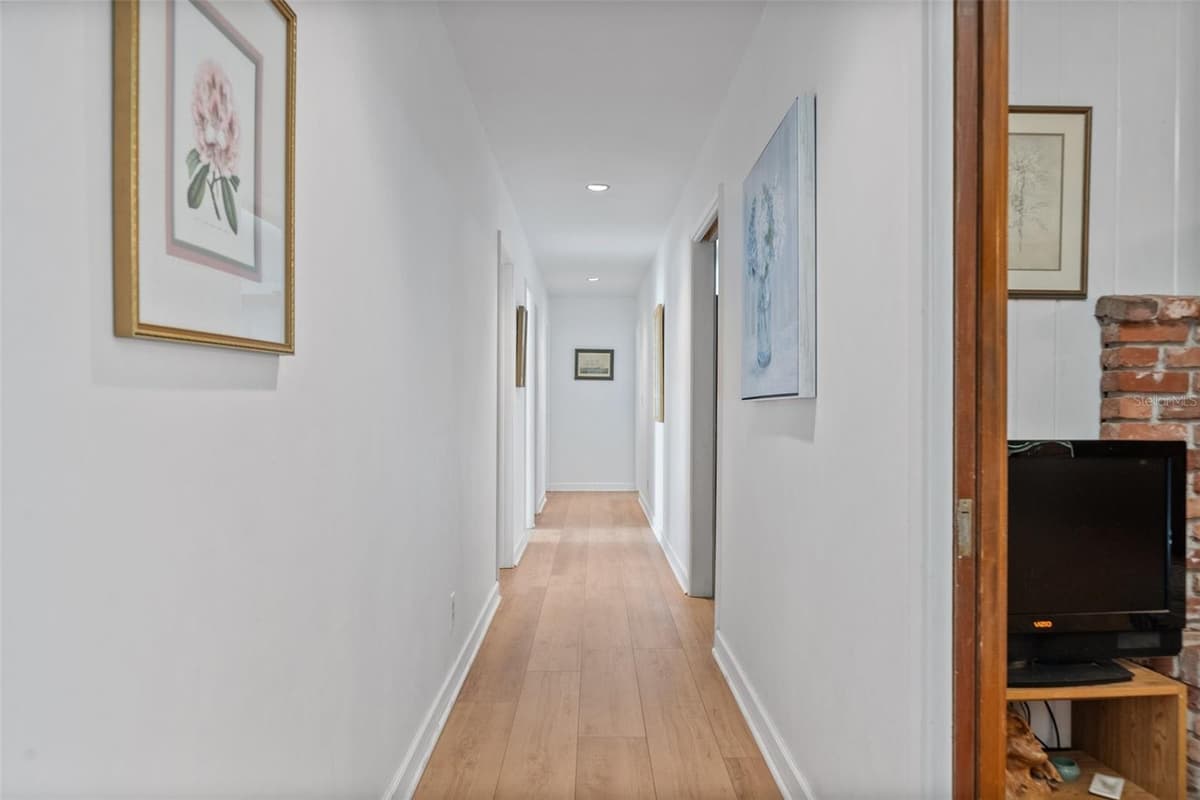 1510 LENA LANE — photo 21 of 40