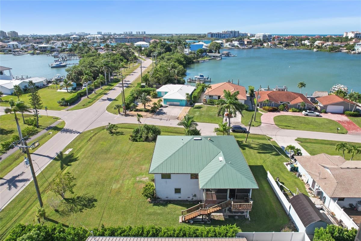 103 TAHITI CIRCLE — photo 5 of 41