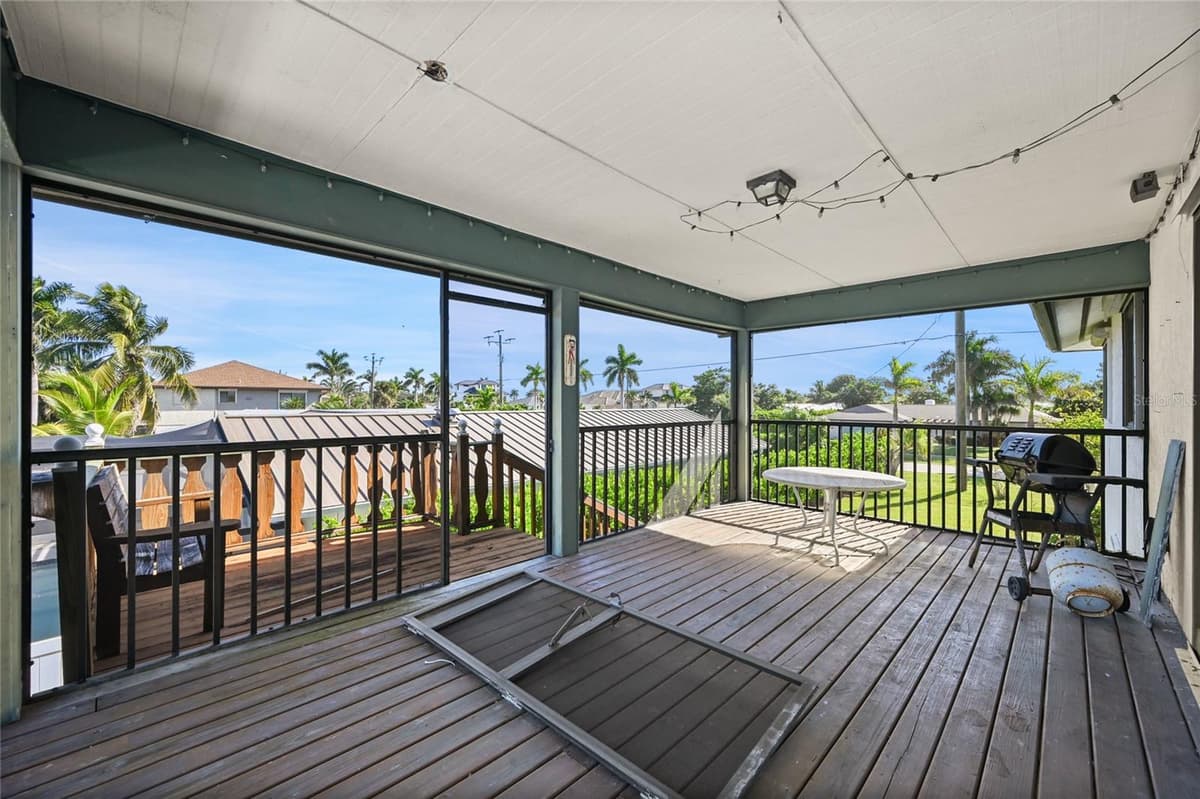103 TAHITI CIRCLE — photo 28 of 41