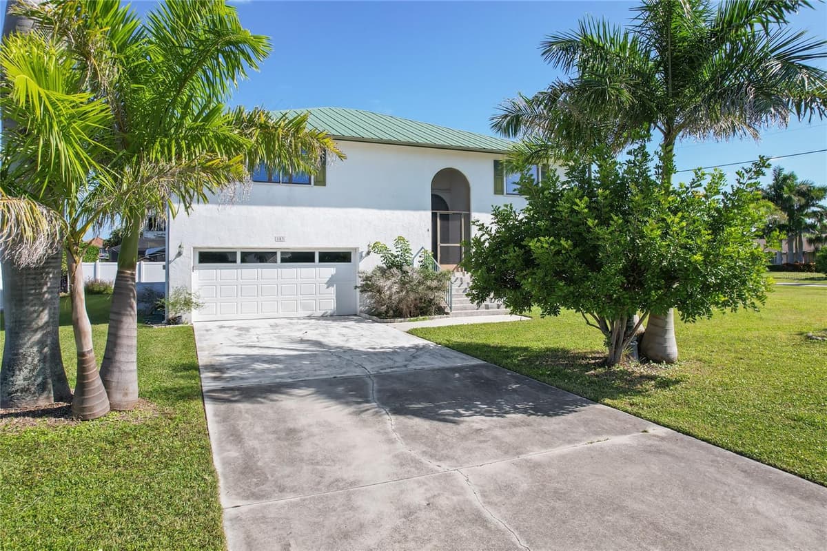 103 TAHITI CIRCLE — photo 3 of 41