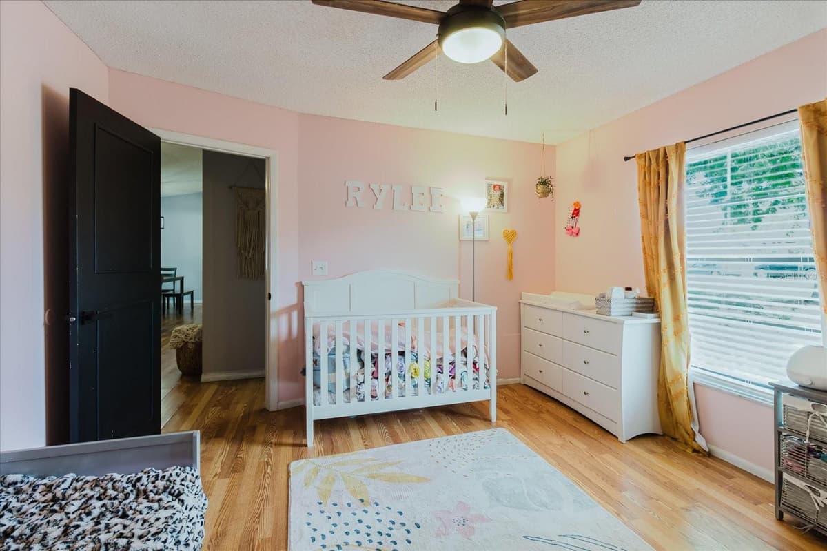 2427 COMERWOOD DRIVE — photo 18 of 34