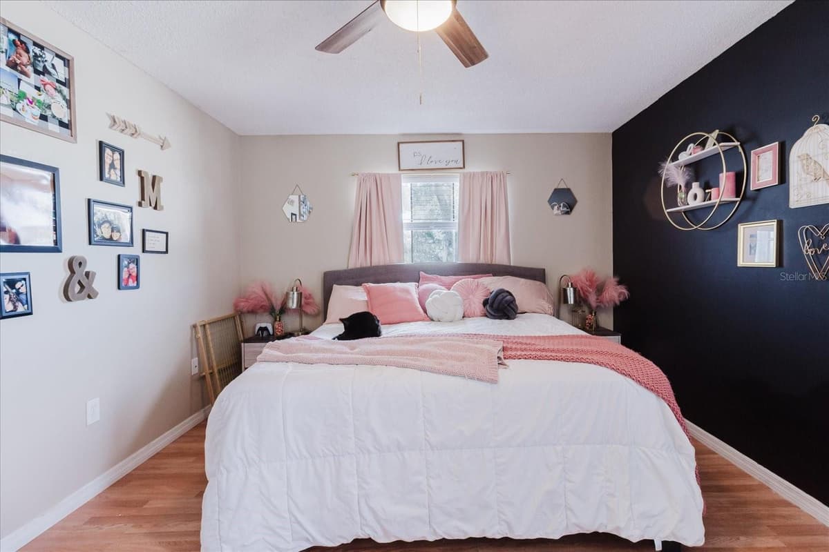 2427 COMERWOOD DRIVE — photo 13 of 34