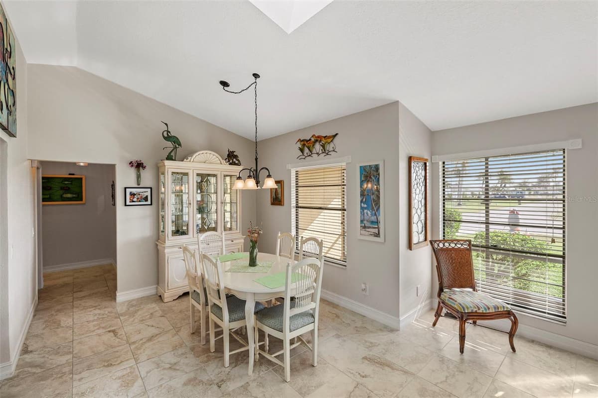 611 BAL HARBOR BOULEVARD — photo 16 of 51