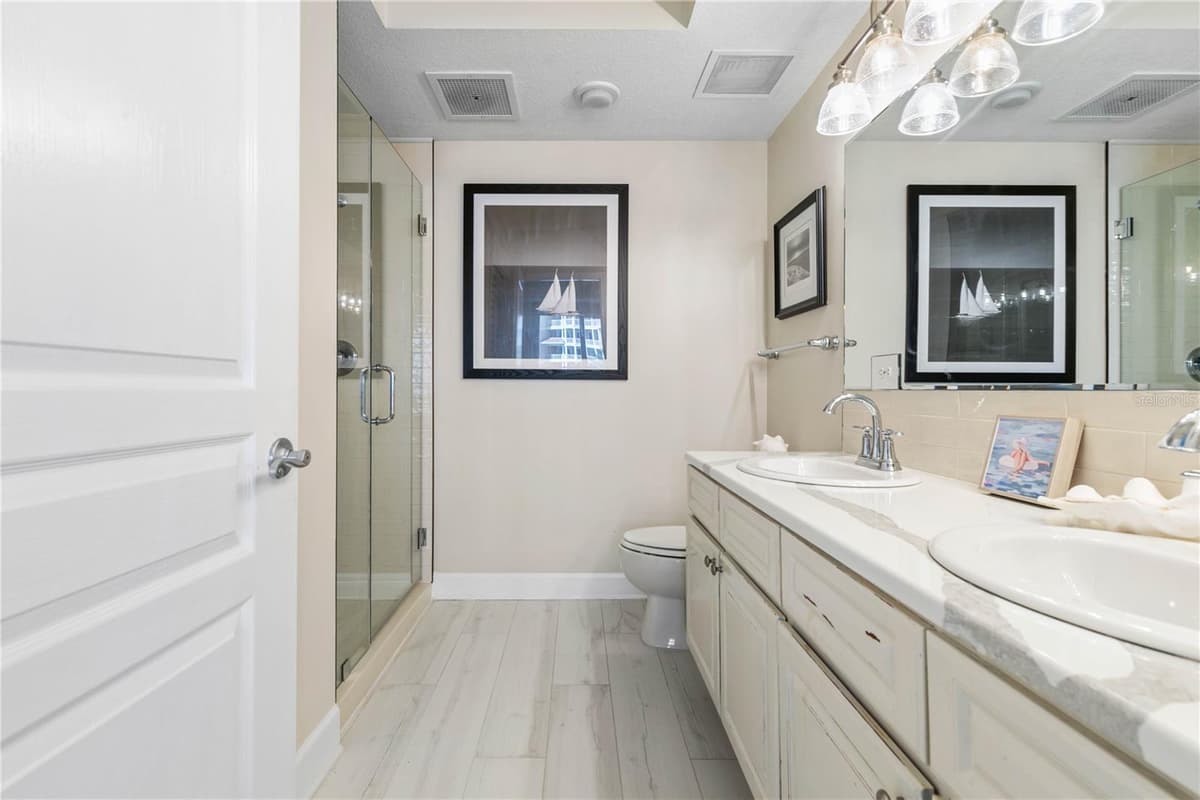 200 OCEAN CREST DRIVE — photo 42 of 78