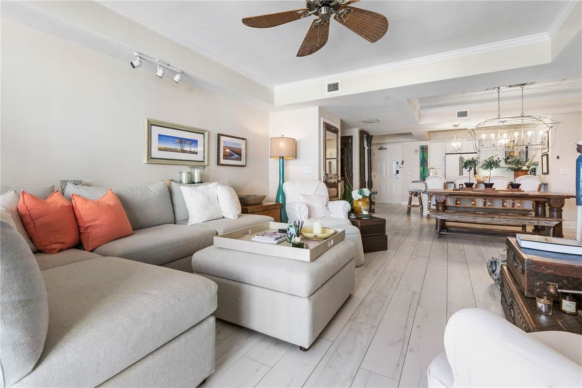 200 OCEAN CREST DRIVE — photo 14 of 78