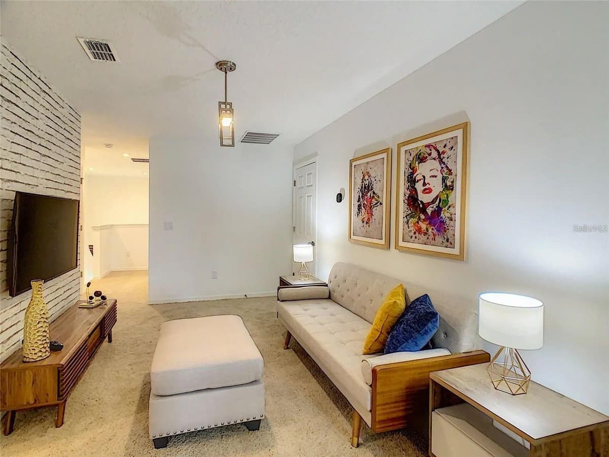 2182 COOPER BELL PLACE — photo 36 of 47