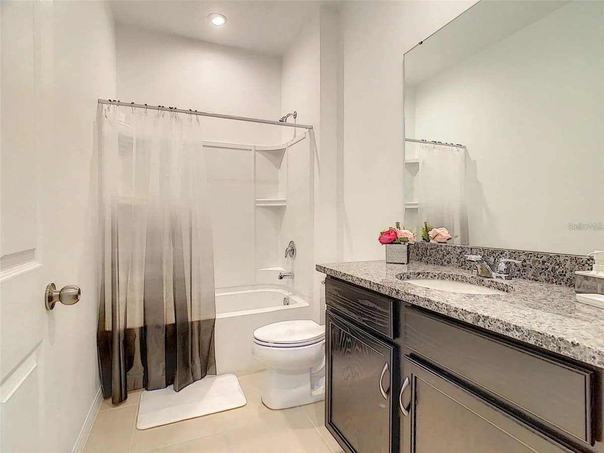 2182 COOPER BELL PLACE — photo 43 of 47