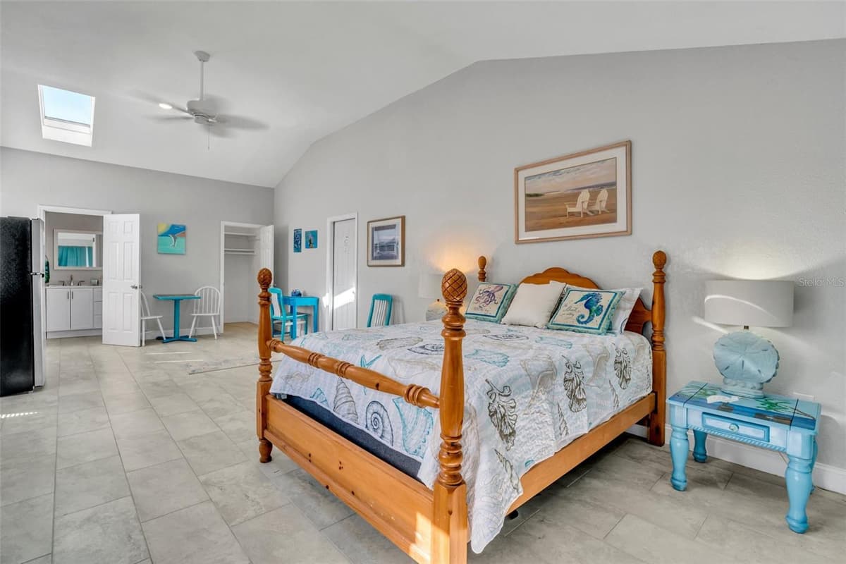 541 RIDGECREST DRIVE — photo 45 of 57
