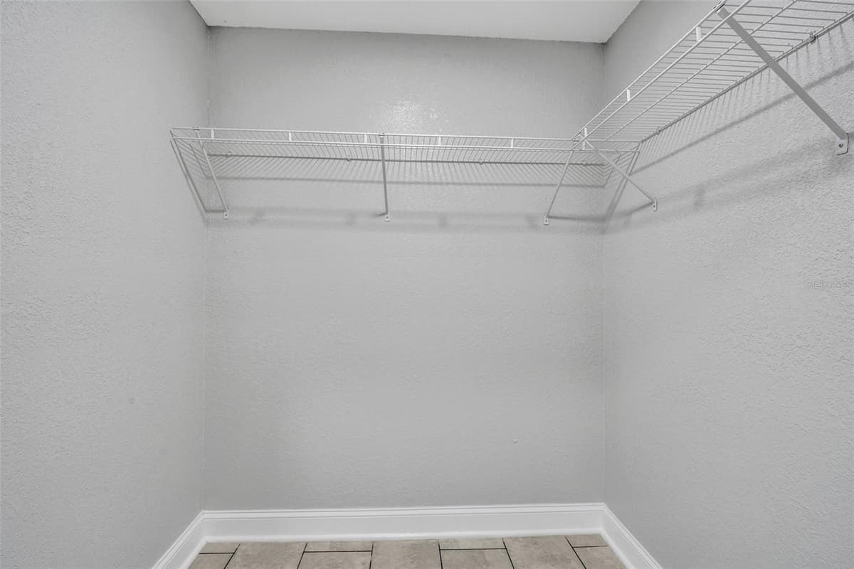 541 RIDGECREST DRIVE — photo 31 of 57