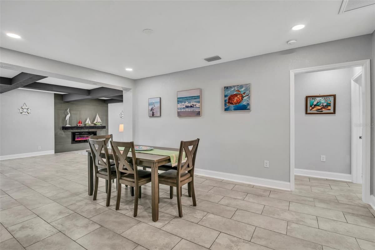 541 RIDGECREST DRIVE — photo 24 of 57