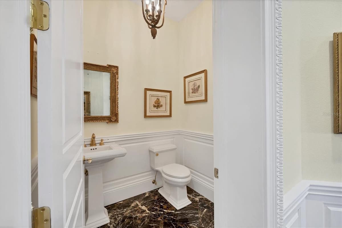 1137 LAKE SHORE DRIVE — photo 20 of 79