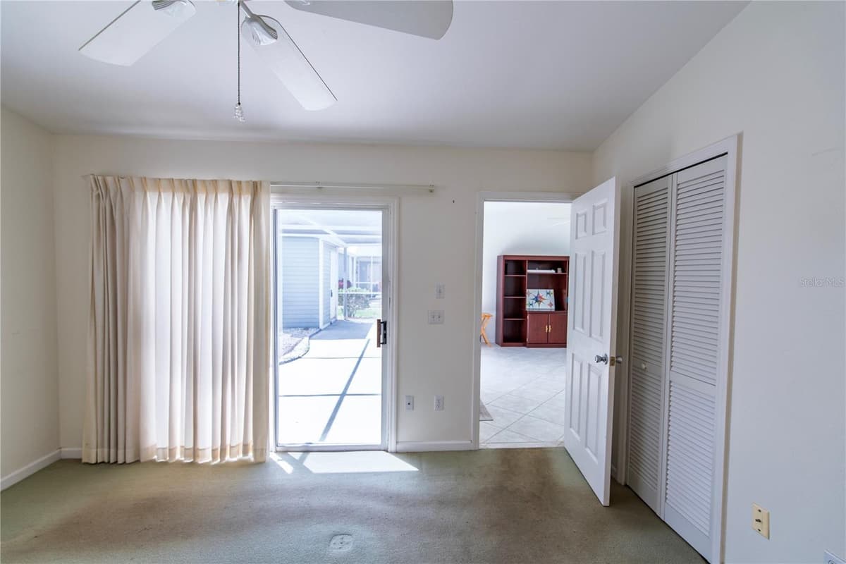 3300 LOVELAND BOULEVARD — photo 10 of 18